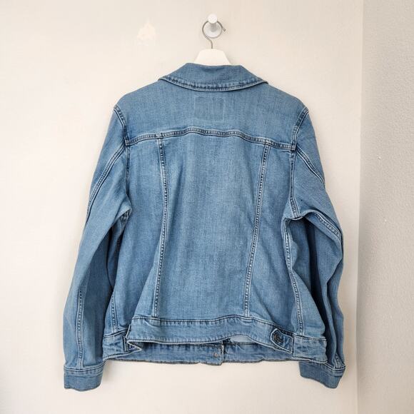 Levi’s Light Wash Denim Trucker Jacket Floral Embroidered Sleeves 2X - Picture 6 of 9